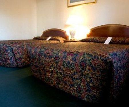 Americas Best Inn - جاكسونفيل الغرفة الصورة